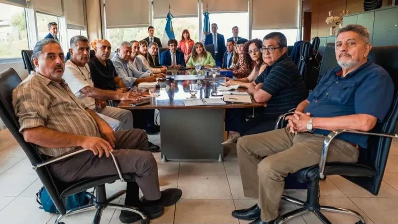 Educación confirmó que el 30 de junio se reunirán para una nueva paritaria docente