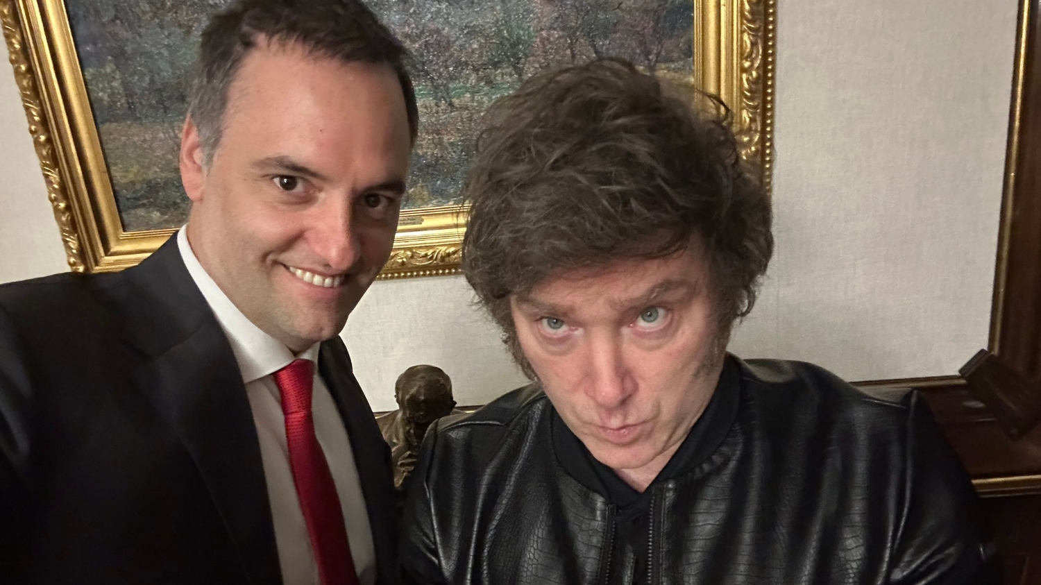 Adorni presentaría su declaración jurada antes del inicio del Mundial