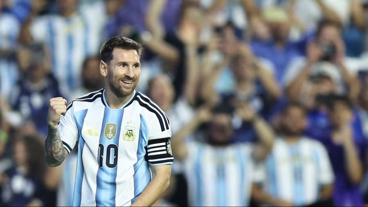 Barco, Messi y Almada le dieron un triunfo exquisito a la Selección Argentina
