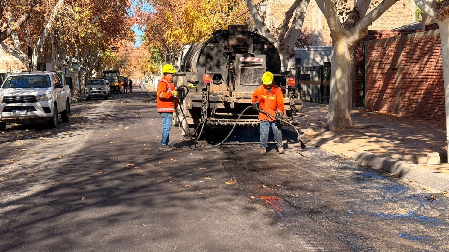 Capital inició trabajos de repavimentación y restringió el tránsito