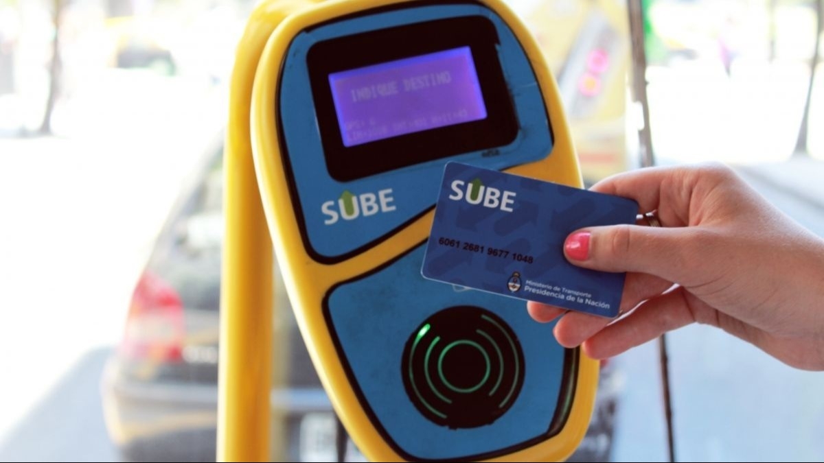 Personas con discapacidad viajarán gratis en colectivo usando solo la SUBE