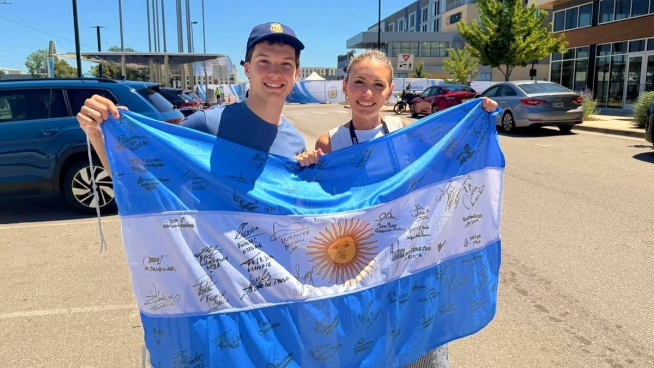 El joven que unió al país por platos de comida llegó al Mundial para cumplir un sueño