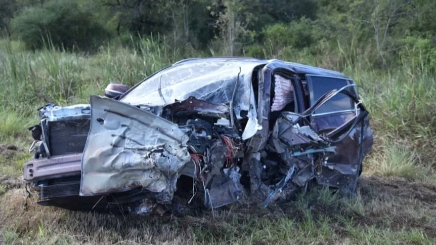 Un futbolista de Newell's chocó en su auto y hay un muerto