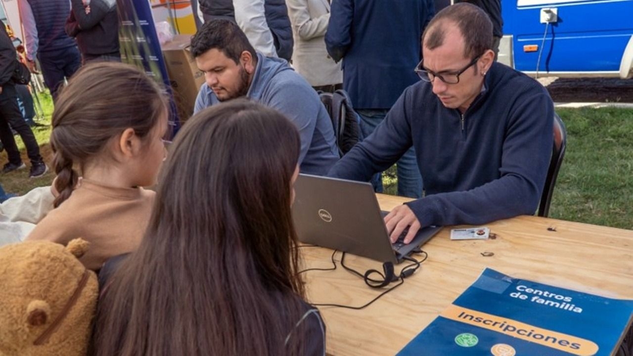 Abren nuevas inscripciones para los Centros de Familia y Faro