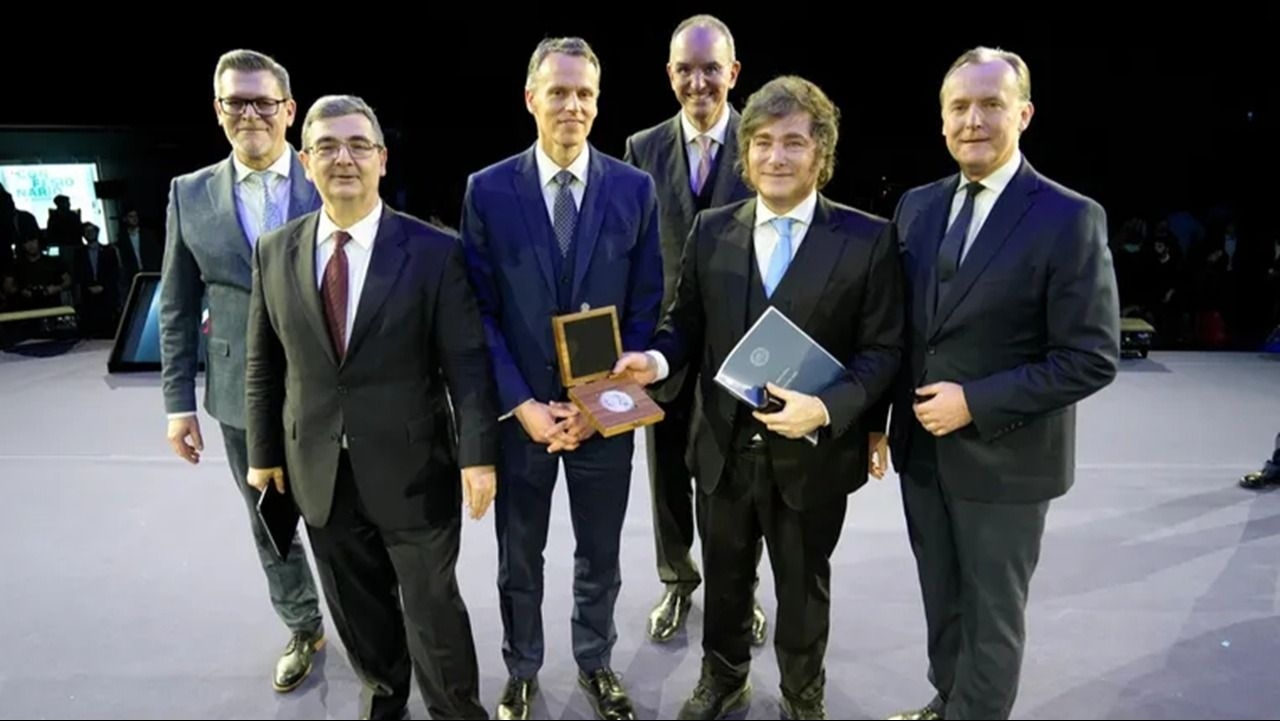 Milei prepara otra gira internacional con escala en España hacía tres países más