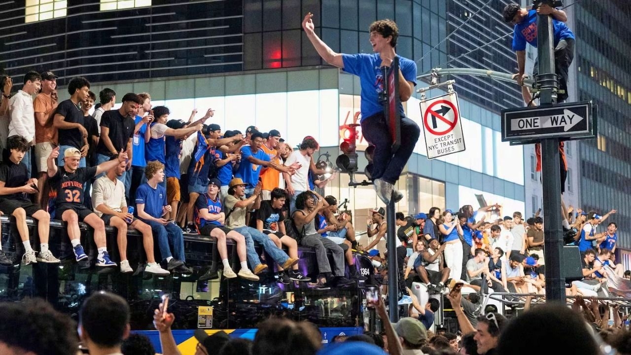 Descontrol y detenidos tras el triunfo de los Knicks en la NBA