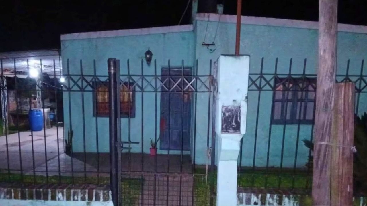 Detuvieron a una mujer acusada de matar de una apuñalada a su hija