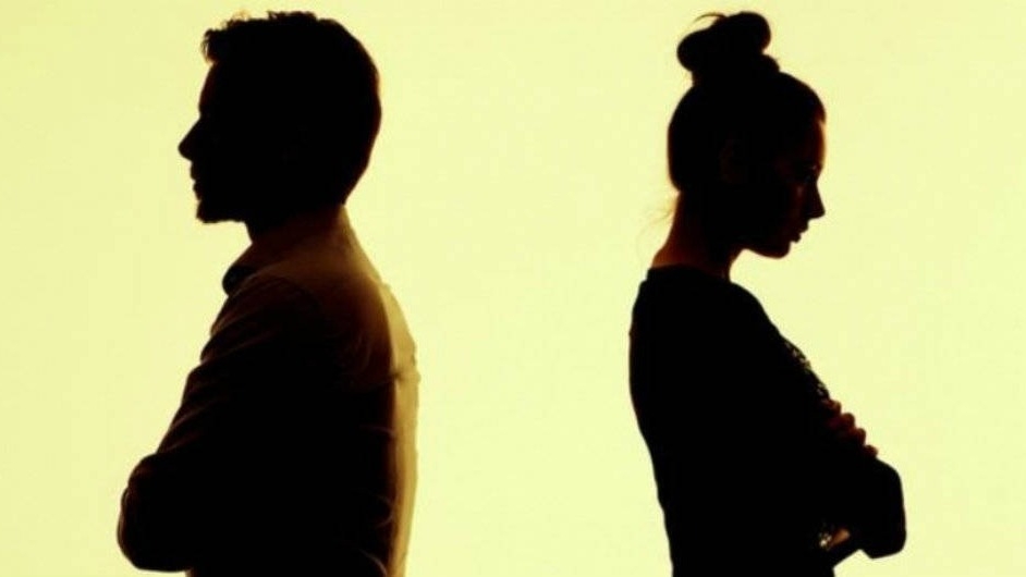Quiénes son los famosos que se separaron por culpa de un tercer hombre