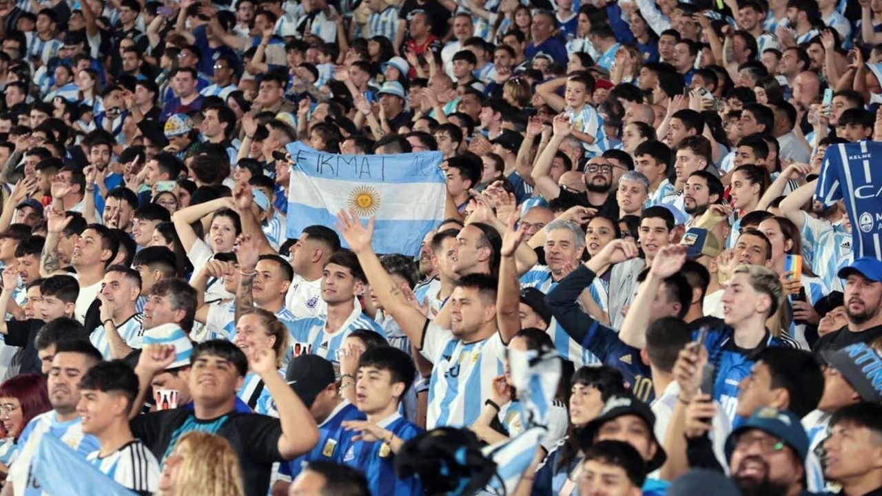 Recomiendan tener la vacuna contra el sarampión al día para viajar al Mundial