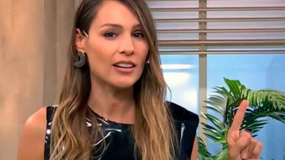Pampita contó cómo fue estafada con las figuritas del Mundial