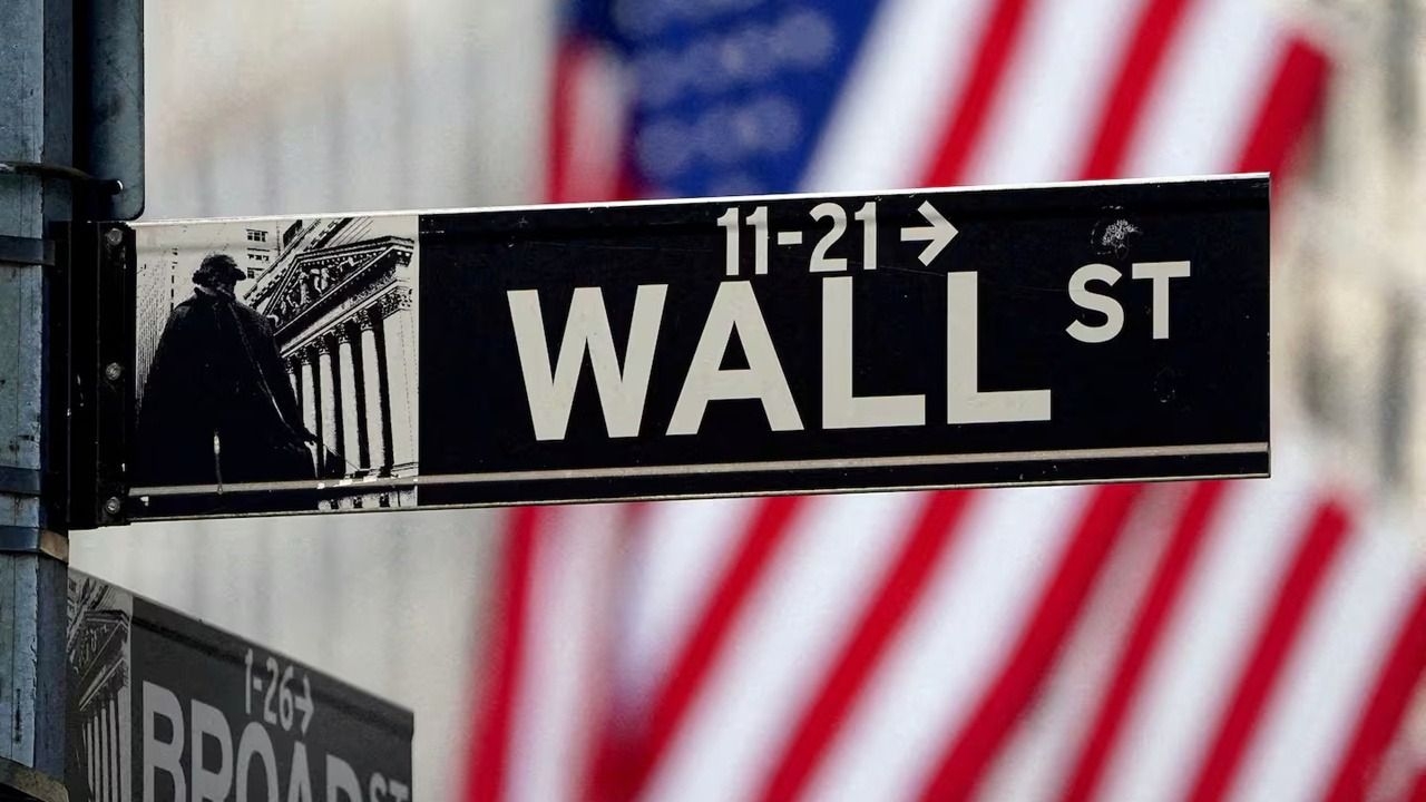 Un banco internacional aconsejó al Gobierno volver a emitir deuda antes de fin de año