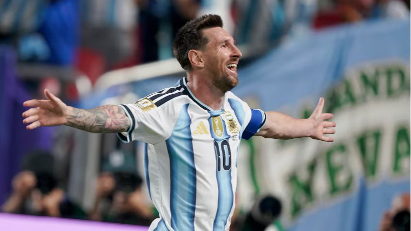 Messi alcanzó a Klose como máximo goleador de la historia de los Mundiales