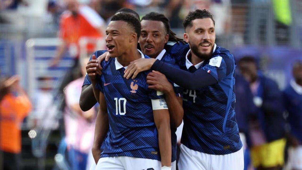 Mbappé respondió a las críticas: “Para callar a todos tendría que jugar 80 años”