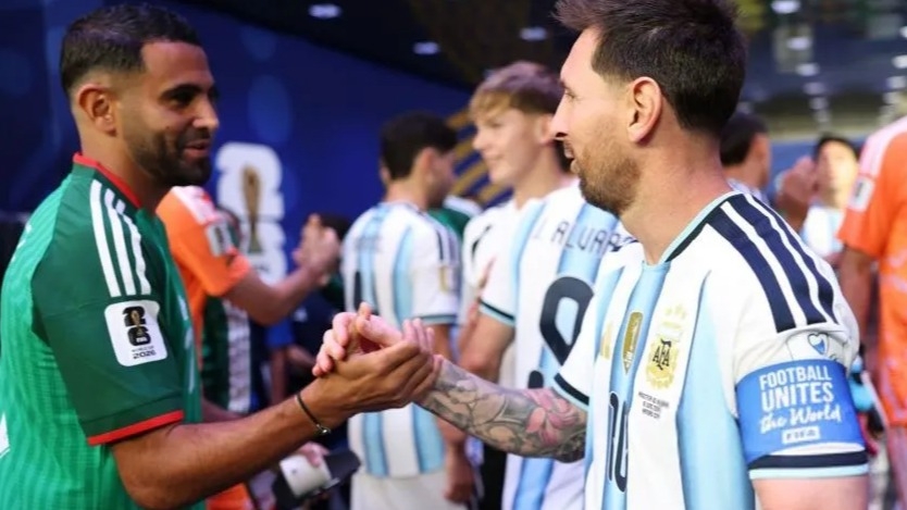 El gesto de Messi con la familia de Mahrez que emocionó al Mundial