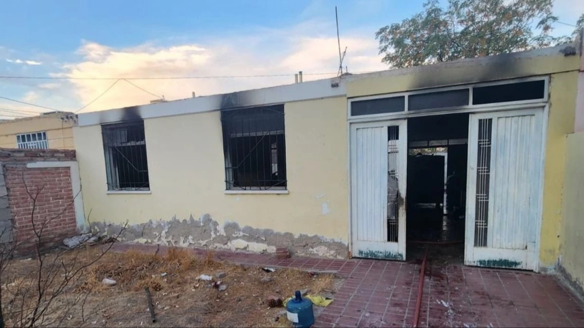 Incendiaron la vivienda de un detenido por robo de celular en Rawson