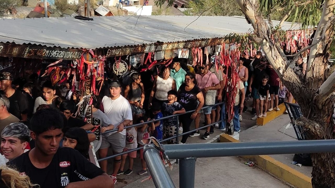 En la Difunta Correa buscan calcular cuántos turistas llegan y dar mejores servicios
