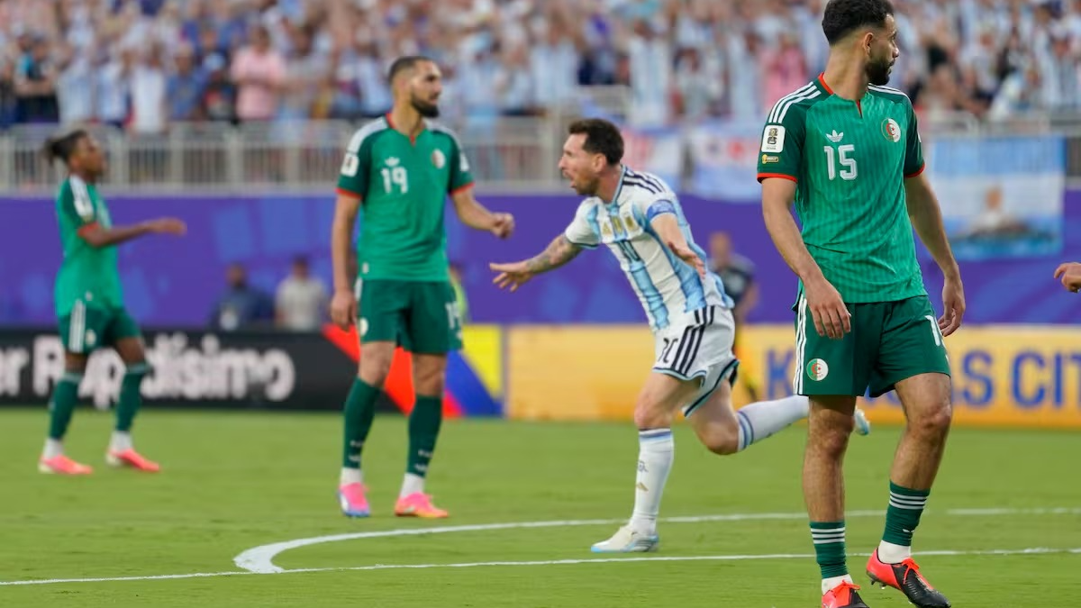 Tras perder con Argentina, Argelia denunció en la FIFA fallos arbitrales