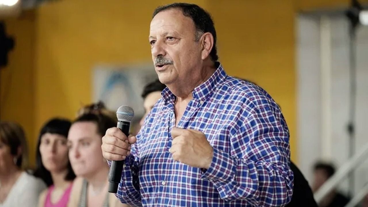 La Rioja paraliza su administración pública por el partido de Argentina