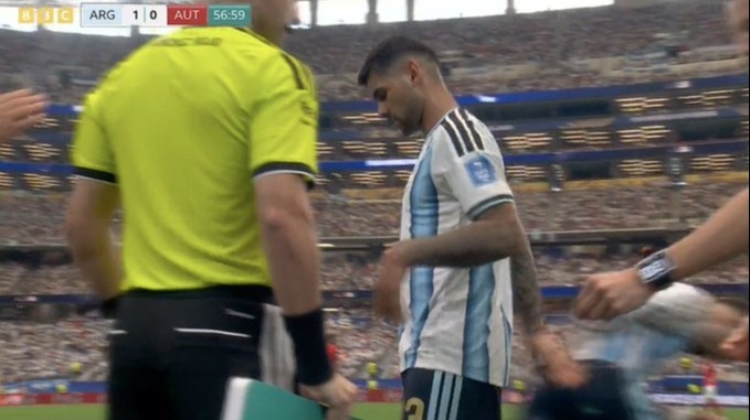Cuti Romero salió lesionado ante Austria y preocupa a la Selección
