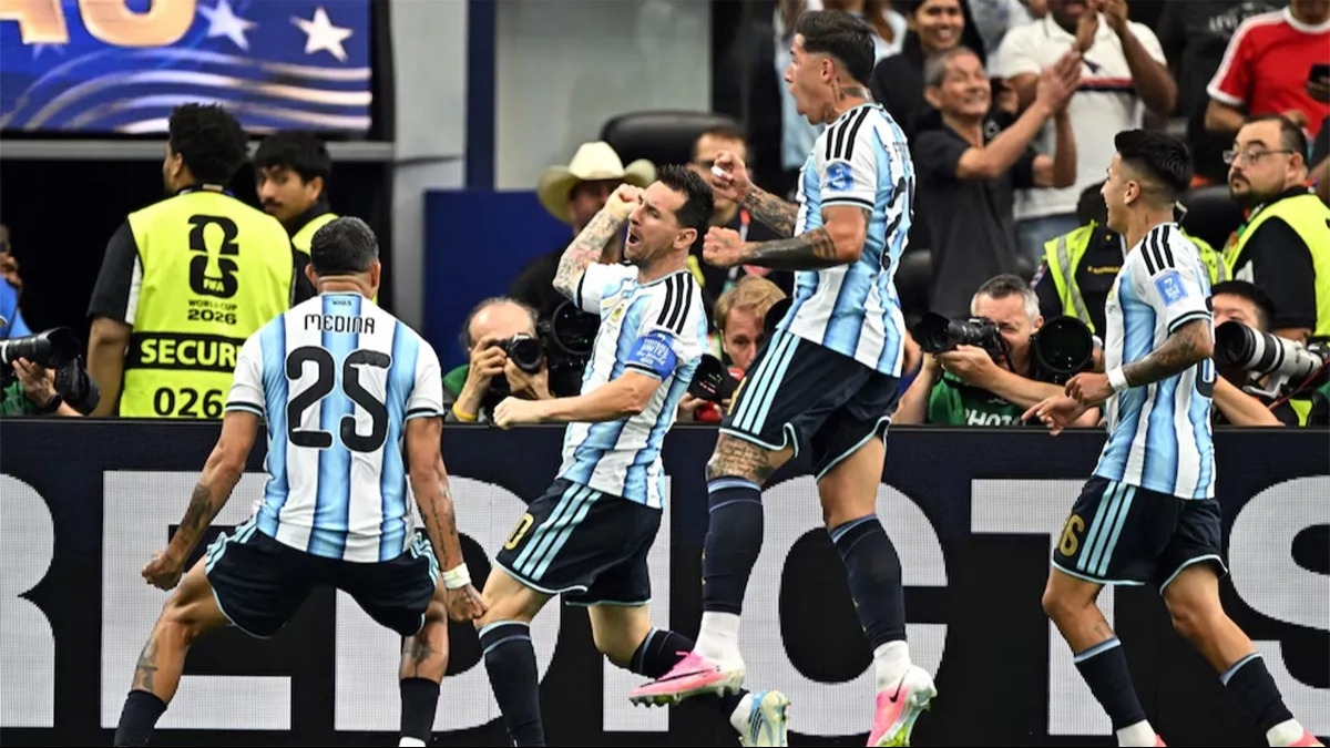Los dos golazos de Messi ante Austria para un récord mundialista