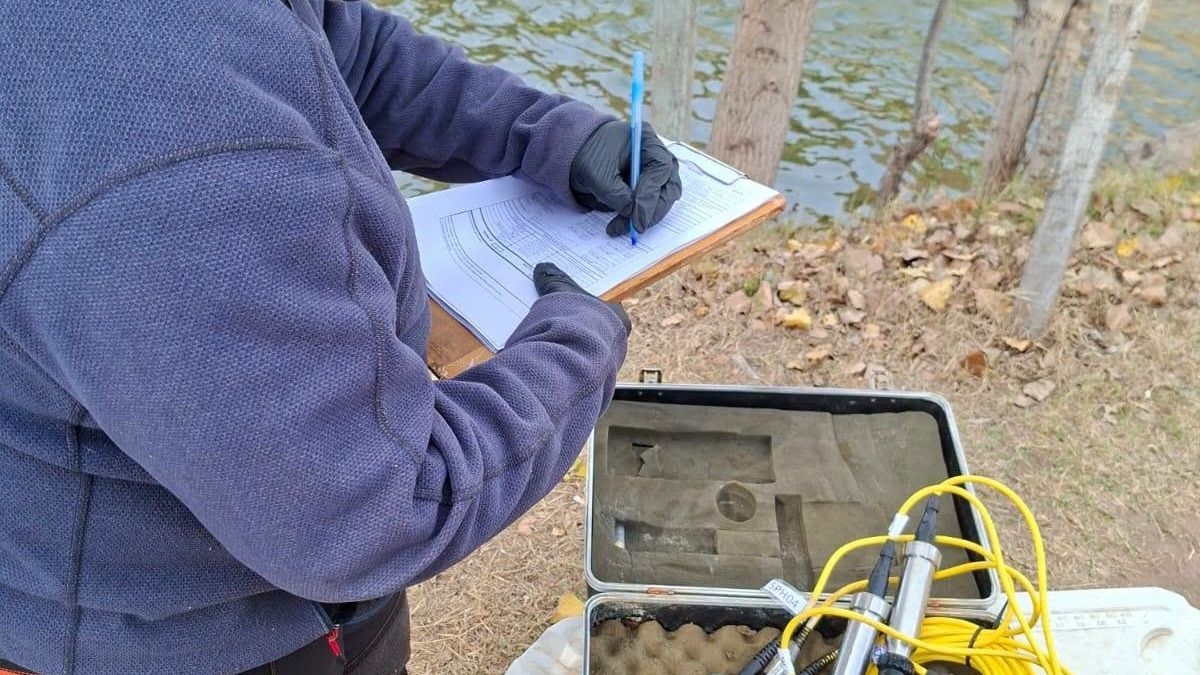 Monitorean la calidad del agua en puntos clave de Valle Fértil