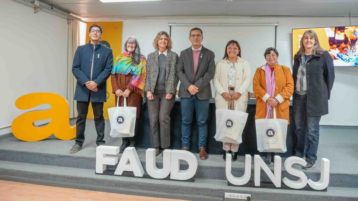 Chimbas impulsa una diplomatura inédita sobre industrias creativas
