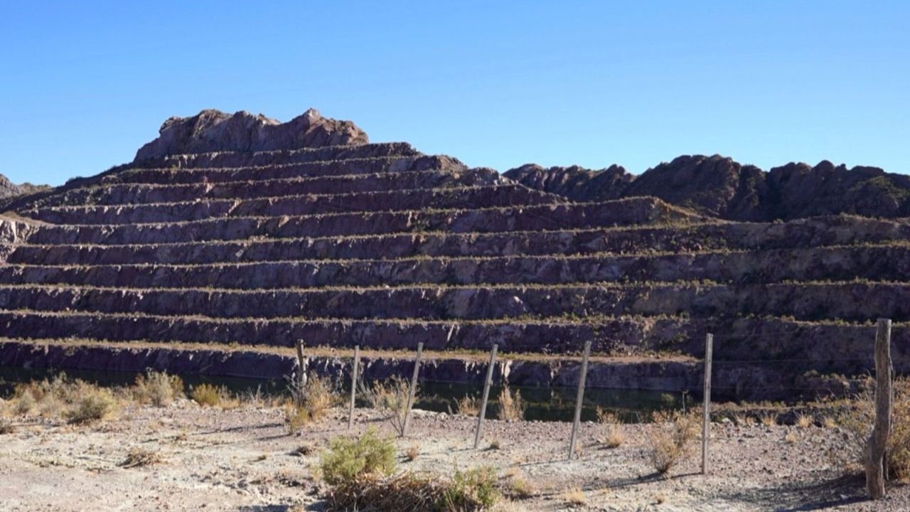 En Mendoza destacan avances en la remediación ambiental de Sierra Pintada