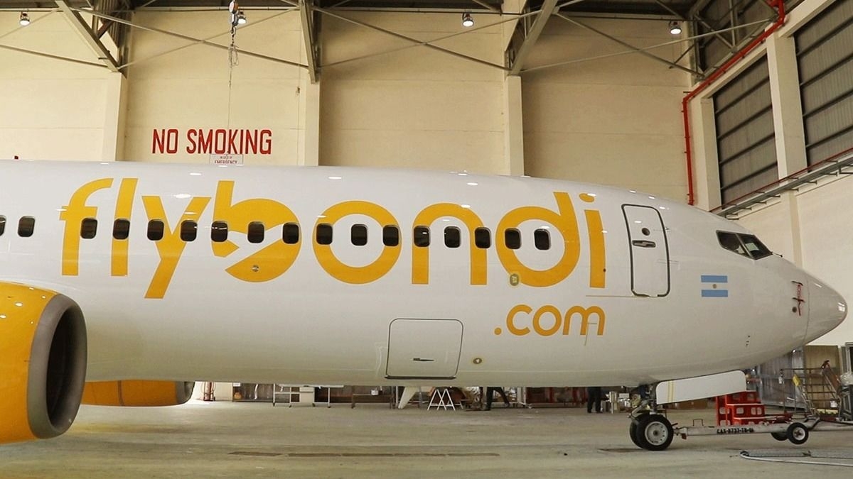 Flybondi canceló todos sus vuelos y pone en duda su continuidad comercial