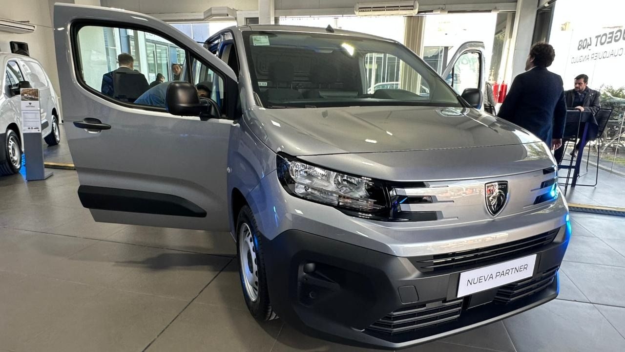 Grupo Lorenzo presentó la nueva Peugeot Partner 2026 en San Juan