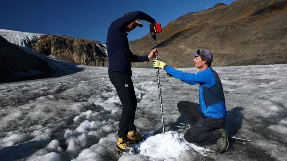 Glaciares suizos al borde del colapso por el calor extremo