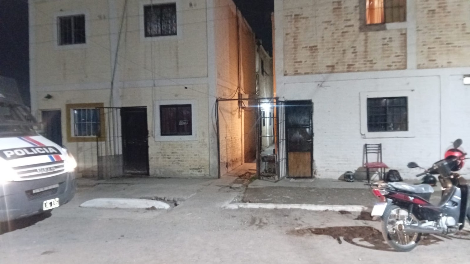 Una banda de ladrones secuestró a una pareja, los golpearon y les robaron