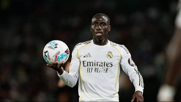 Un jugador del Real Madrid enfrentará un juicio por ataque de sus perros