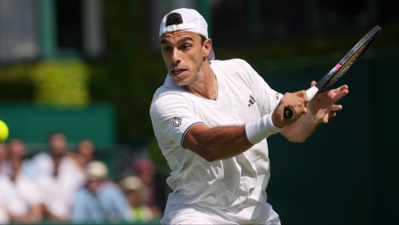 Cerúndolo se despidió de Wimbledon en una dura derrota