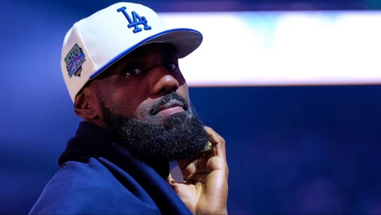 LeBron James deja los Lakers y sacude por completo a la NBA