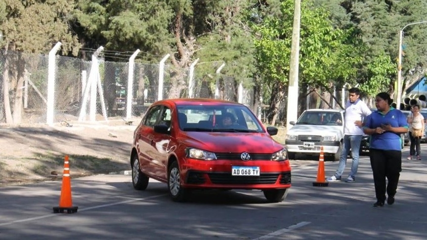 Emicar se acerca a los nuevejulinos