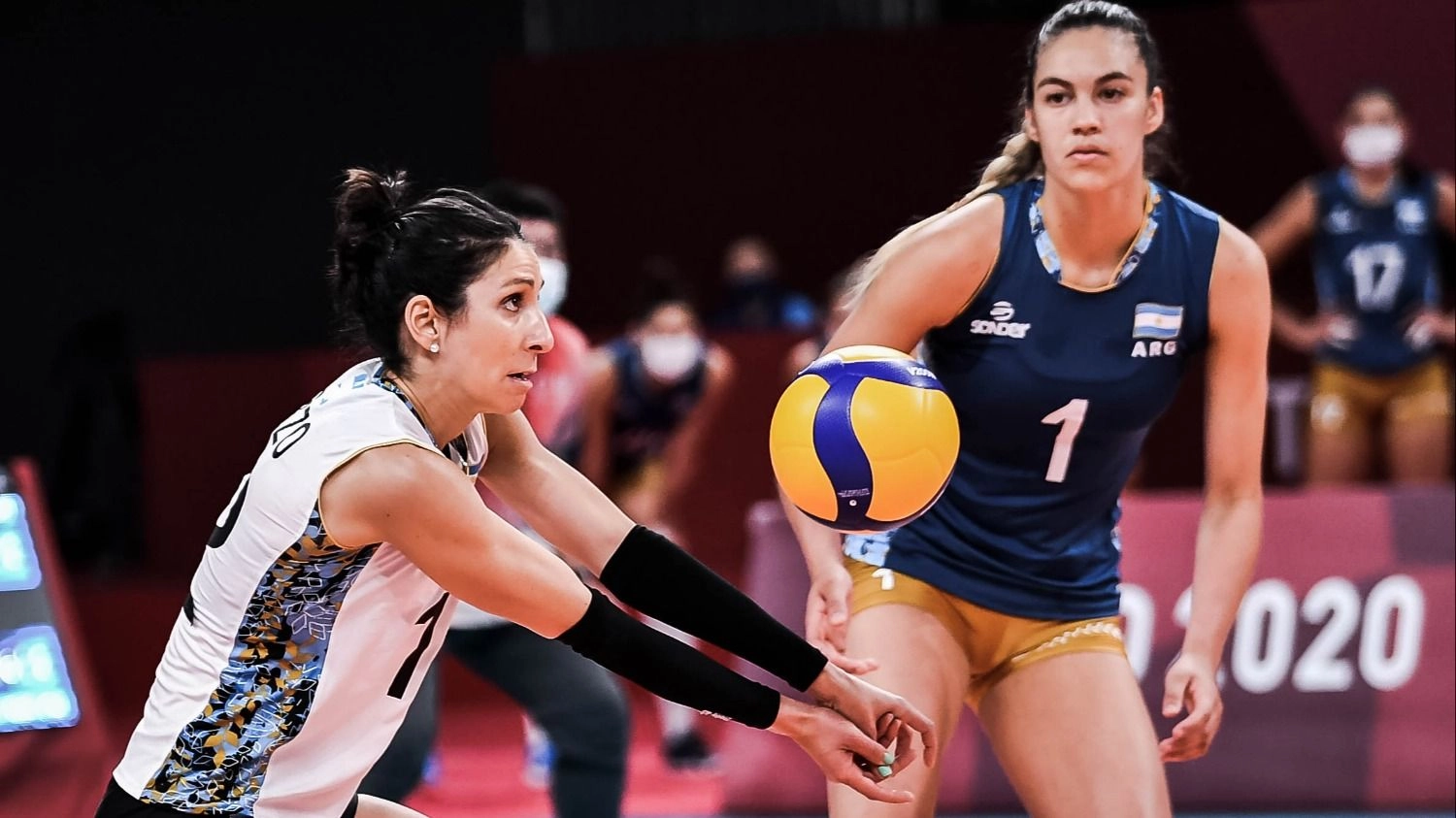 Vóley femenino: las Panteras perdieron en tres sets ante Rusia