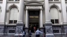 El dólar oficial cotiza a $356,10 el 21 de noviembre tras el balotaje 2023