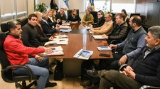 Acuerdo a medias en la paritaria docente: negociaron aumento en algunos códigos