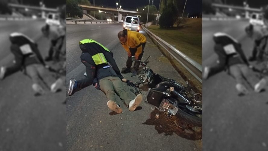 Milagro en la Circunvalación: dos hermanos se salvaron tras caer de la moto