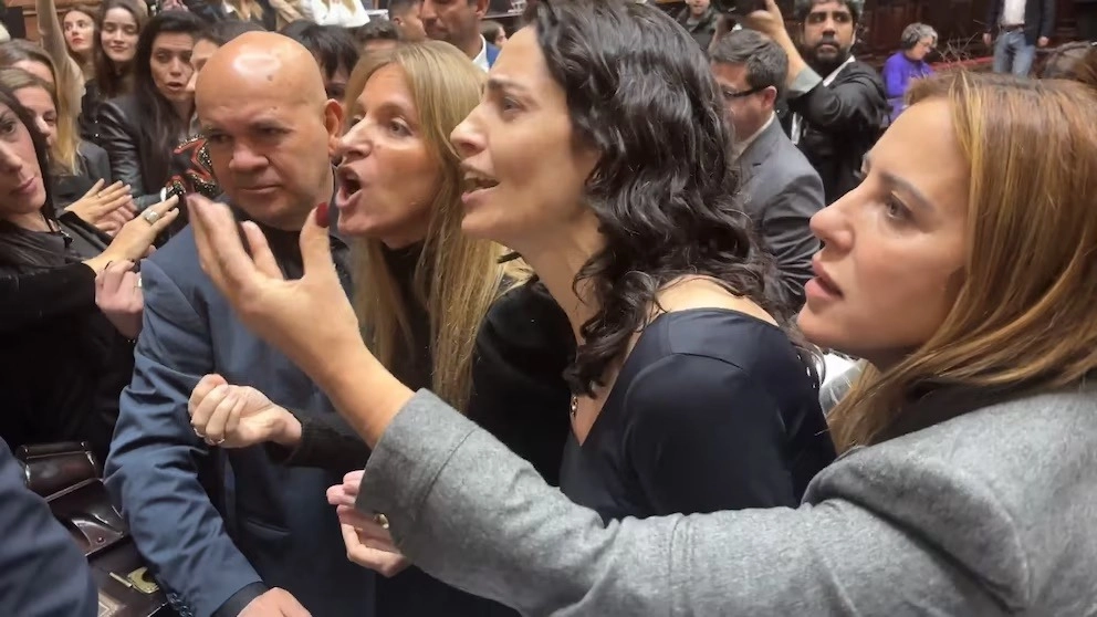 La sesión en Diputados terminó en escándalo:  insultos y gritos contra Espert