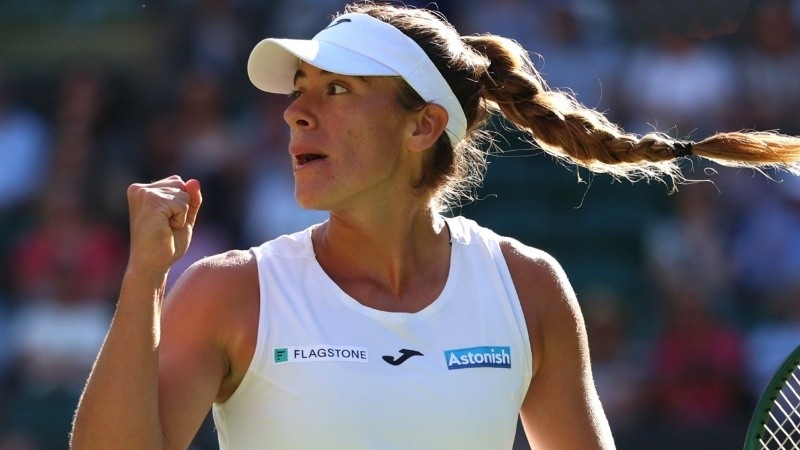 Solana Sierra hace historia en el tenis: octavos y récord en Wimbledon