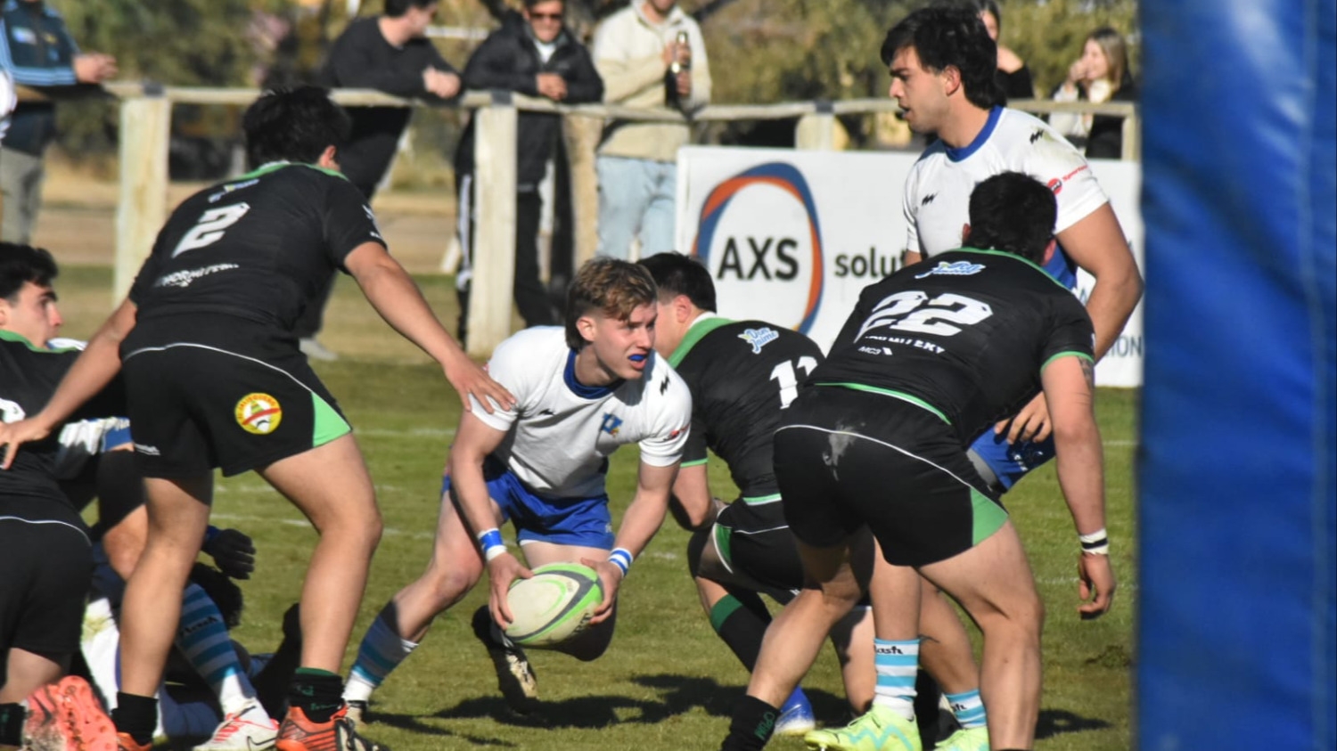 Universitario goleó 44-16 a CPBM