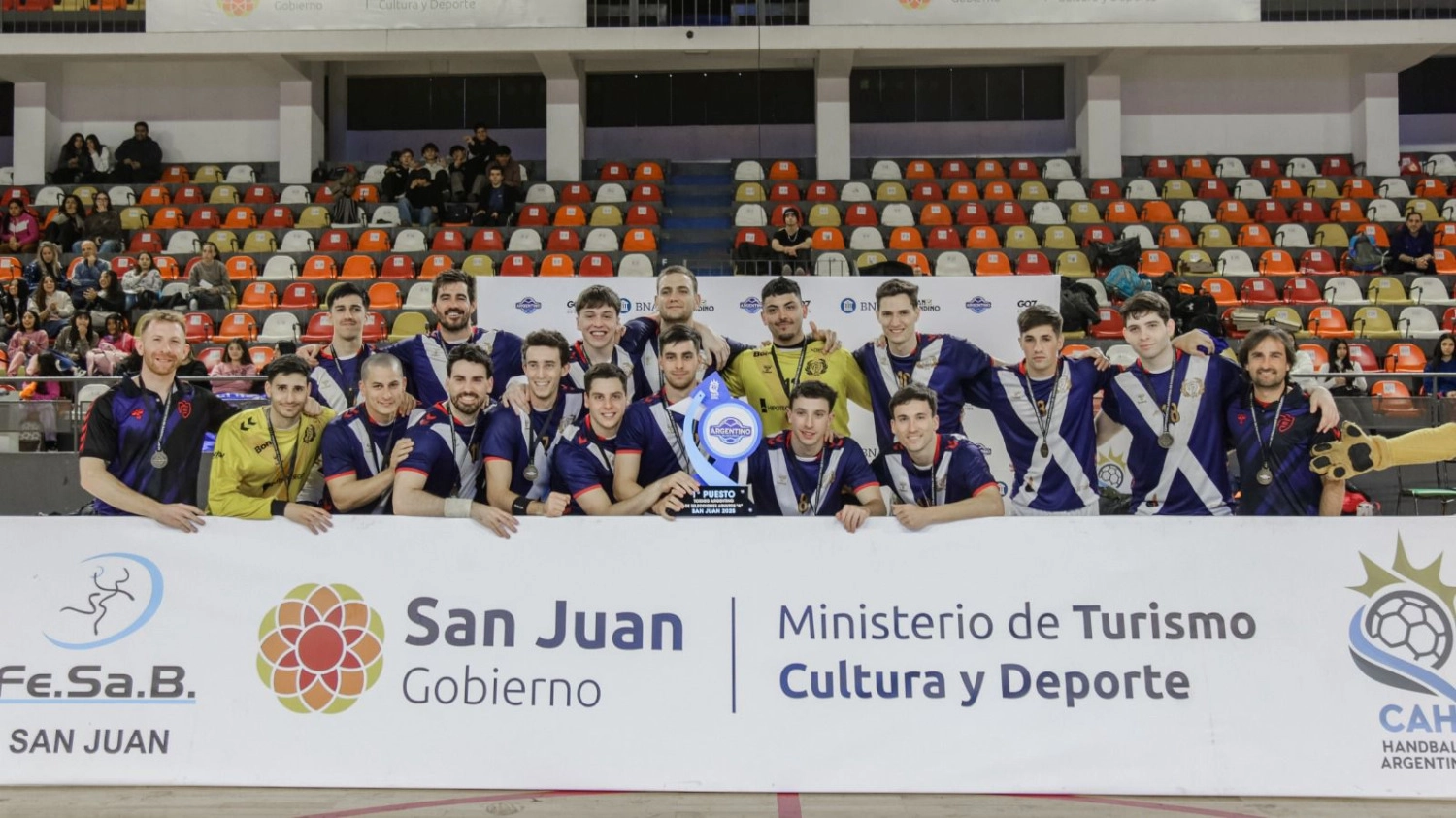 La Federación Metropolitana de handball dominó las ramas femenina y masculina en San Juan