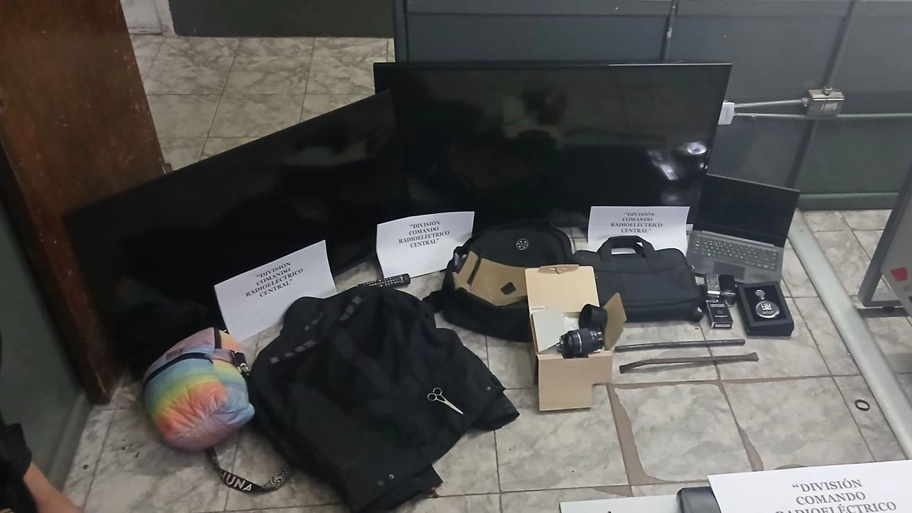 Detuvieron a un sujeto y secuestraron objetos con posible posesión ilegal 