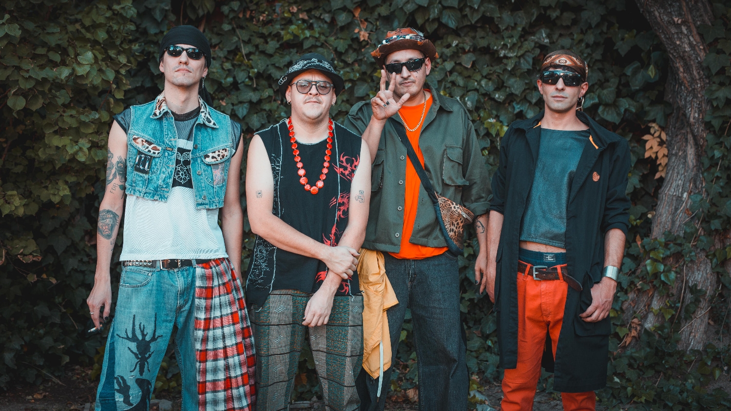 Gringos Turistas y Perdóname Dolores se presentan este 12 de julio en Intruses Live