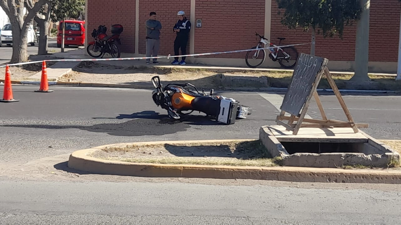 Siniestro fatal en Capital: identificaron al motociclista que murió en el lugar