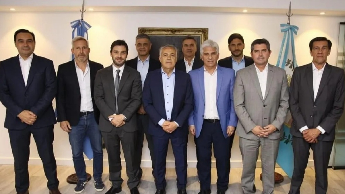 Con Orrego, algunos gobernadores acordaron no votar proyectos con media sanción