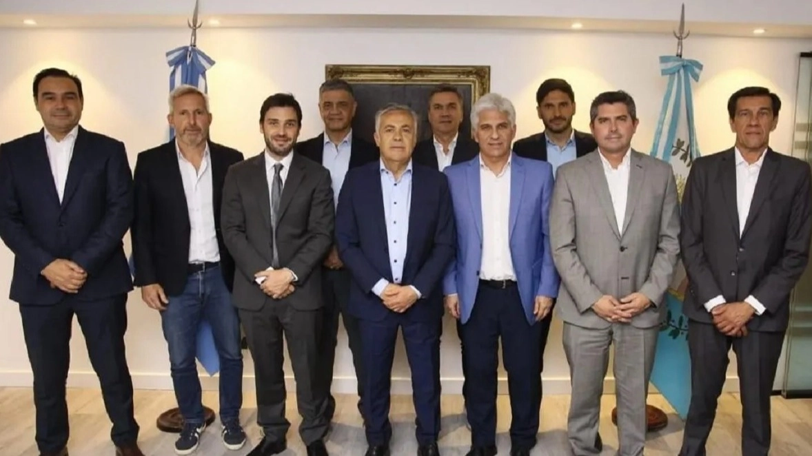 Con Orrego, algunos gobernadores acordaron no votar proyectos con media sanción
