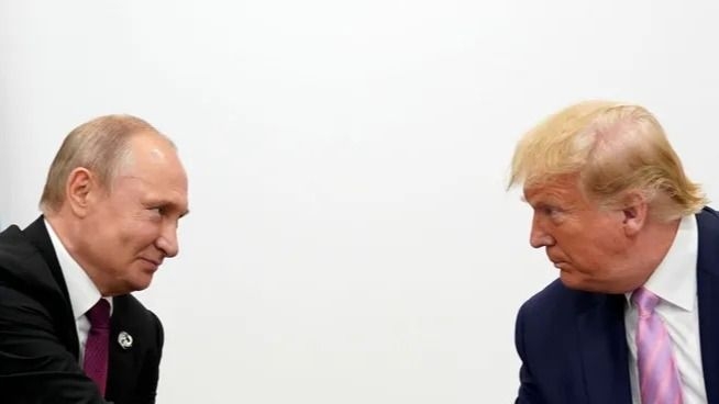 Trump amenazó a Rusia con aranceles del 100% si no llegan a un acuerdo con Ucrania en 50 días