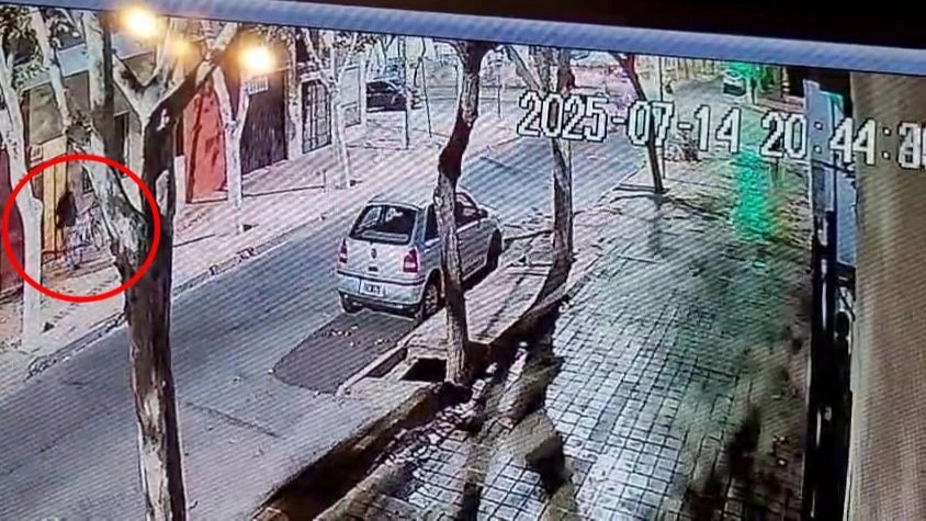 Video: así entraron a una casa y se robaron $500.000, una notebook y una bicicleta